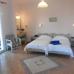 Lägenhetshotell Akti Aegeou 3*