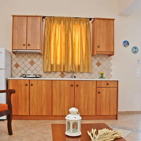 Akti Aegeou アギオス・ソスティス