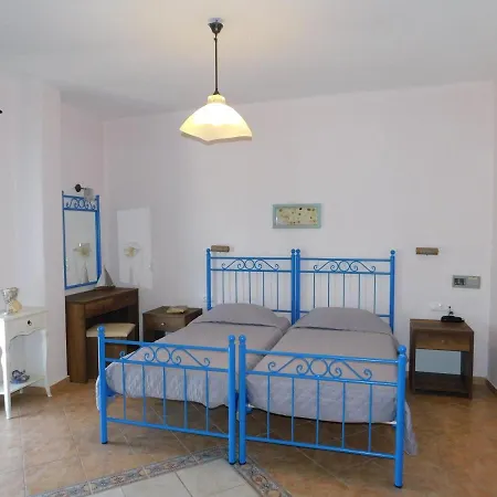 Lägenhetshotell Akti Aegeou Agios Sostis (Tinos)