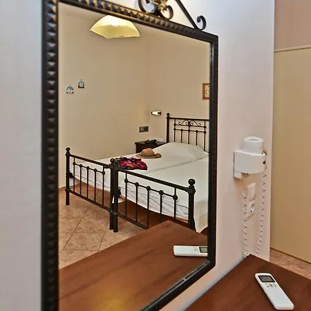 Apart Otel Akti Aegeou